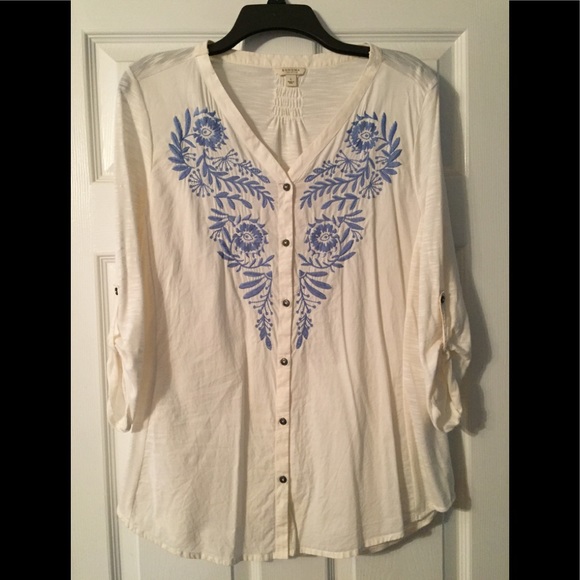 Sonoma Tops - Nice lightweight top